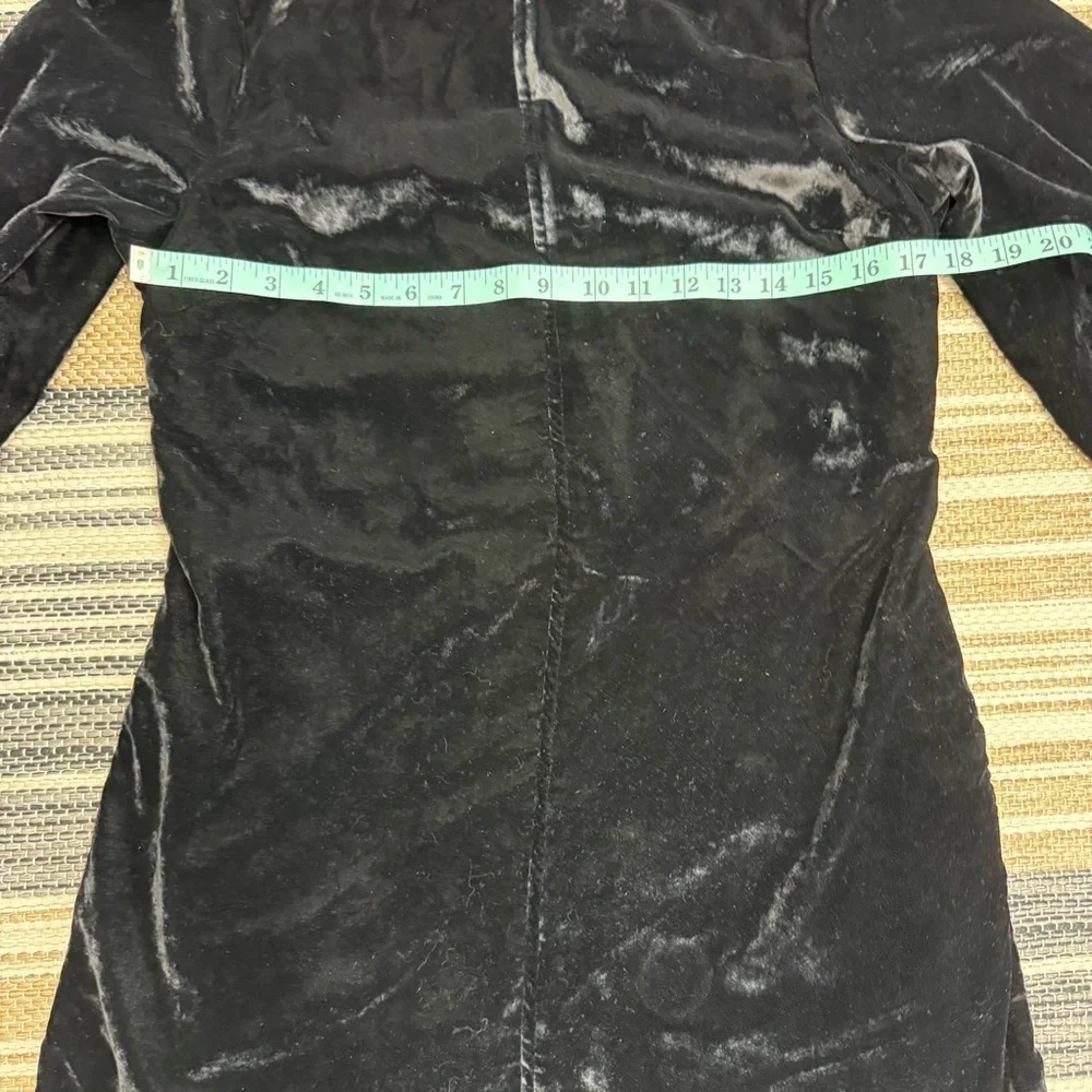 Free People Women's Chelsea Mini Dress Long Sleeve Low‎ Open-Back Black Size Med